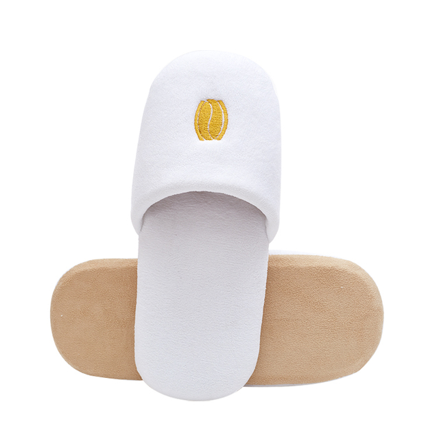 Custom Closed Toe White Poly Terry Disposable Slippers for Hotel Spa Wedding Hospital Travelling Airline Events